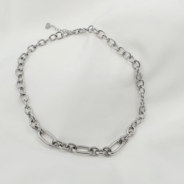 photo à plat d’un bijou Collier «Maxima» Réglable gros maillons figaro acier inox